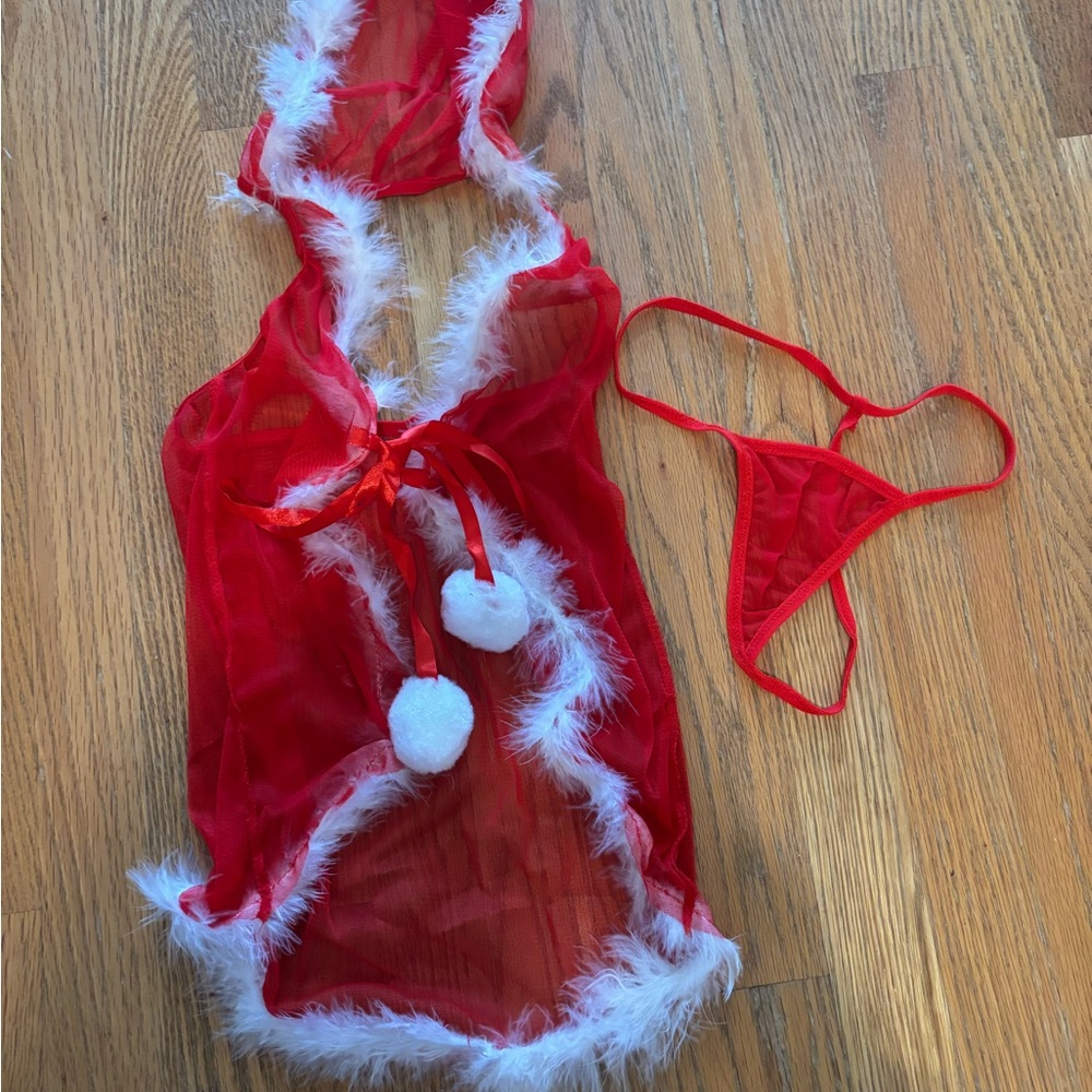 NWOT, Chic Red Sheer Cape with Fluffy White Trim with Thongs